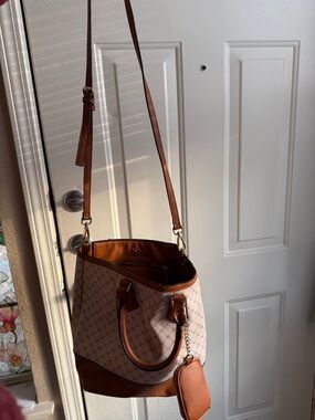 Steve Madden Pink and Brown Patterned Shoulder Tote with Pouch